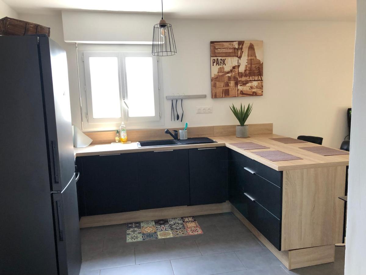Agreable T2 Traversant Rdc Avec Terrasse + Balcon+ Parking 2 Places Montpellier Bagian luar foto