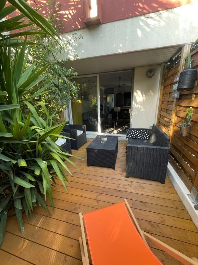 Agreable T2 Traversant Rdc Avec Terrasse + Balcon+ Parking 2 Places Montpellier Bagian luar foto